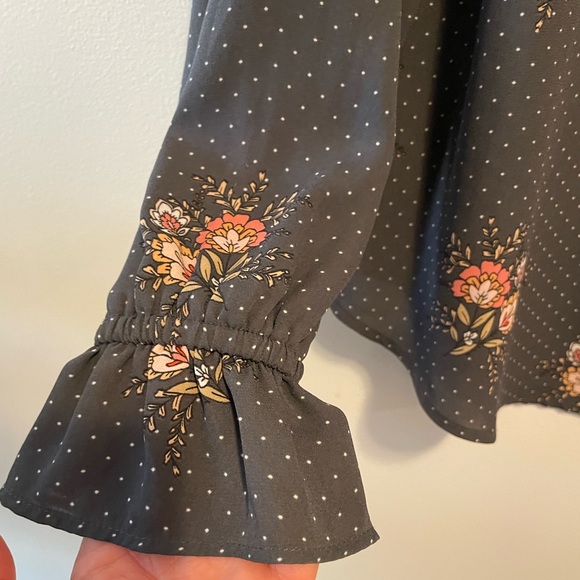 LOFT Floral Blouse - Picture 7 of 8